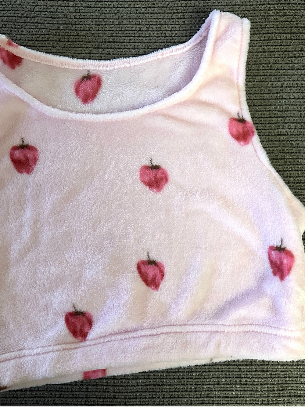 ROMWE Pink Fuzzy Strawberry Print Crop Tank Top